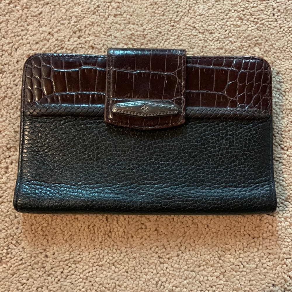 Brighton wallet